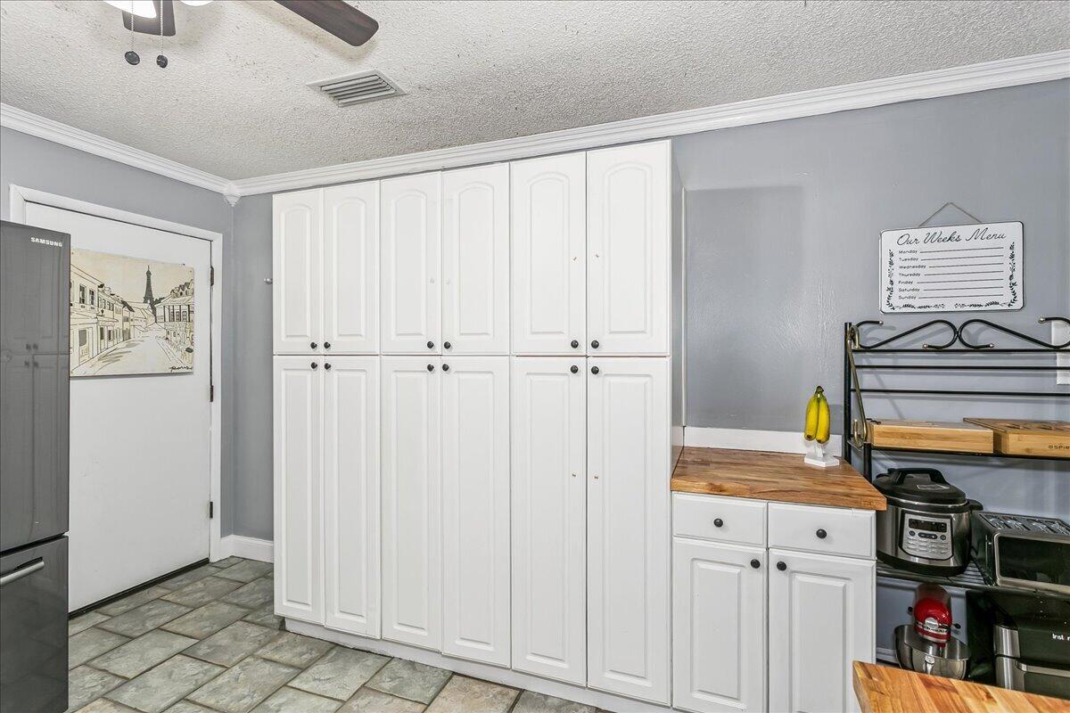 5331 Kenneth Road Milton, FL 32583 - Photo 12 of 33
