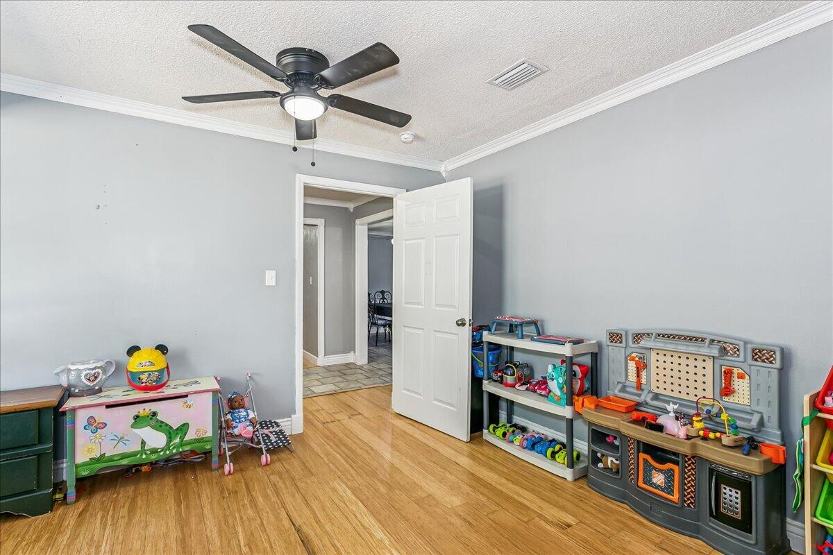 5331 Kenneth Road Milton, FL 32583 - Photo 18 of 33