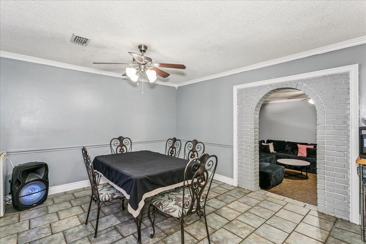 5331 Kenneth Road Milton, FL 32583 - Photo 7 of 33