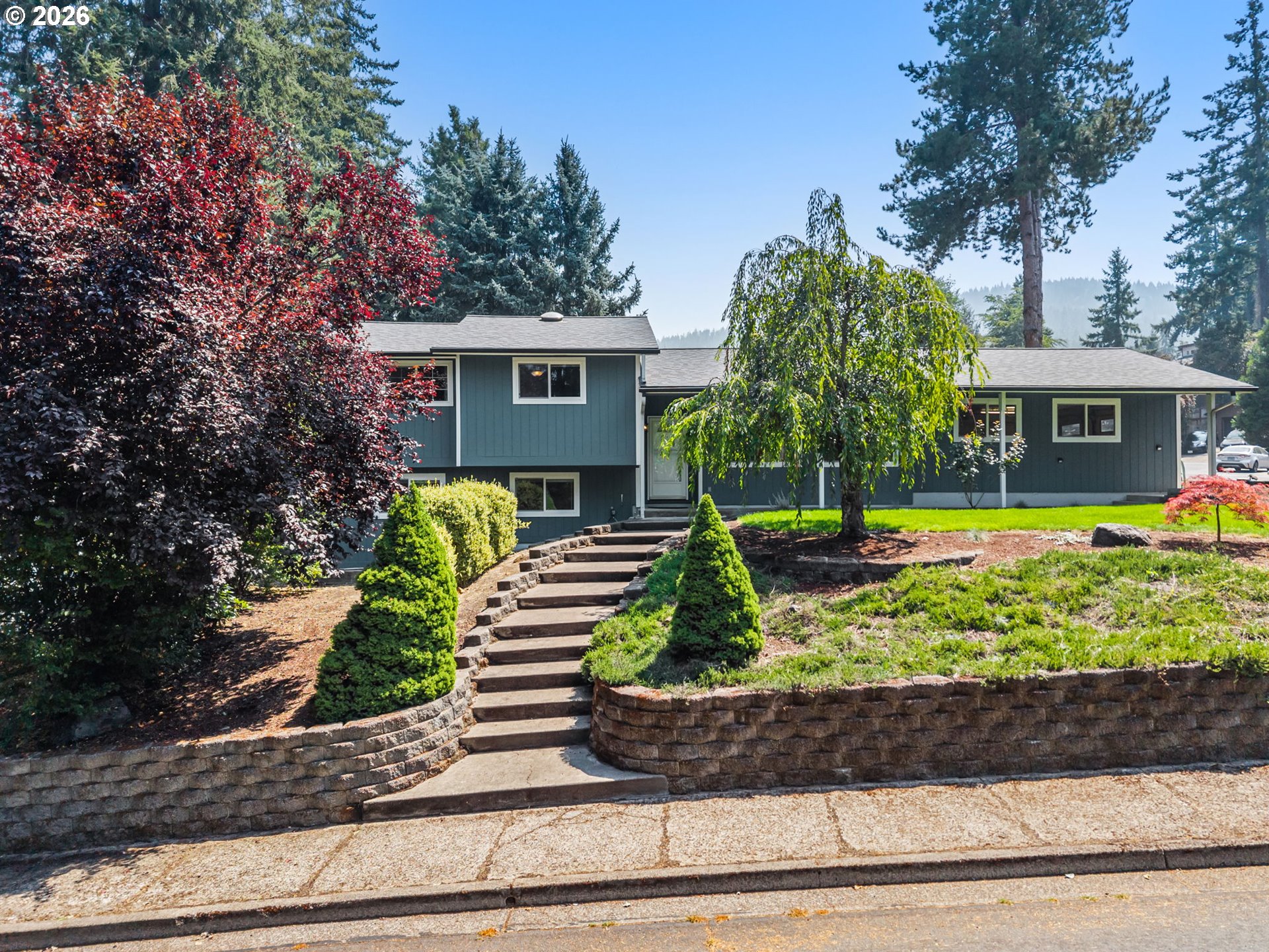 305 South 68th Place Springfield, OR 97478 - Photo 1 of 47 Gallery Image 1