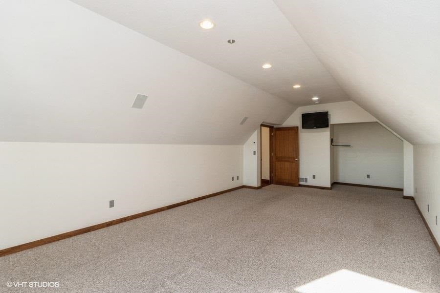 1275 Tipperary Road Iowa City, IA 52246 - Photo 34 of 63 Gallery Image 34