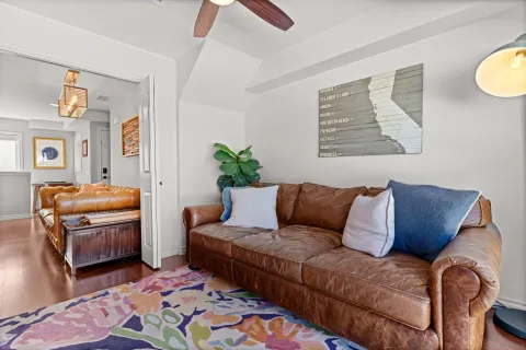 $1,249,000 | 4083 Lamont Street, San Diego, CA 92109