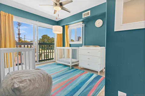 $1,249,000 | 4083 Lamont Street, San Diego, CA 92109