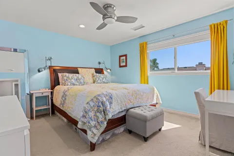 $1,249,000 | 4083 Lamont Street, San Diego, CA 92109