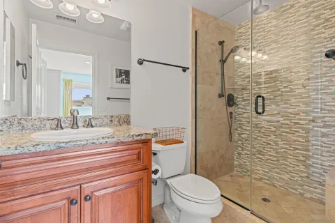 $1,249,000 | 4083 Lamont Street, San Diego, CA 92109