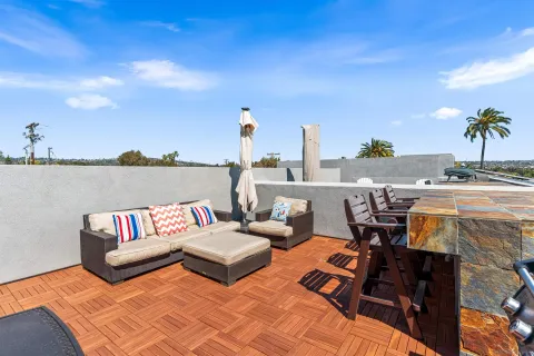 $1,249,000 | 4083 Lamont Street, San Diego, CA 92109