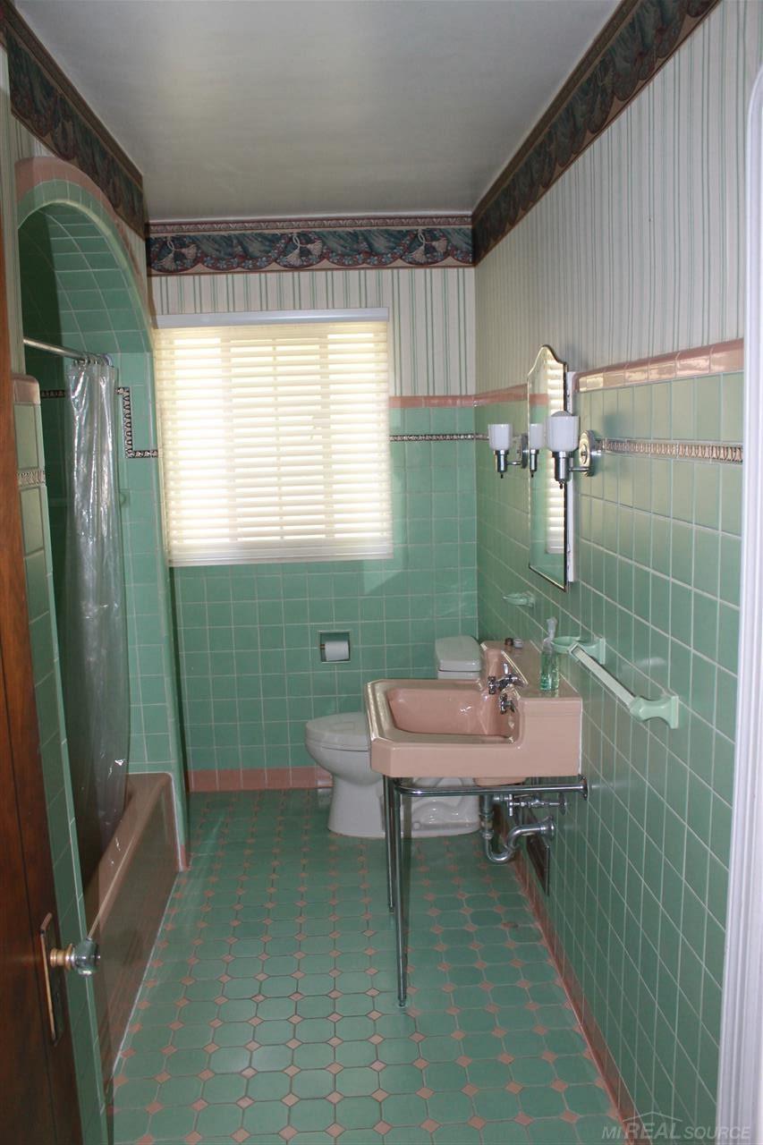 796-798 Trombley Road Grosse Pointe Park, MI 48230 - Photo 29 of 54