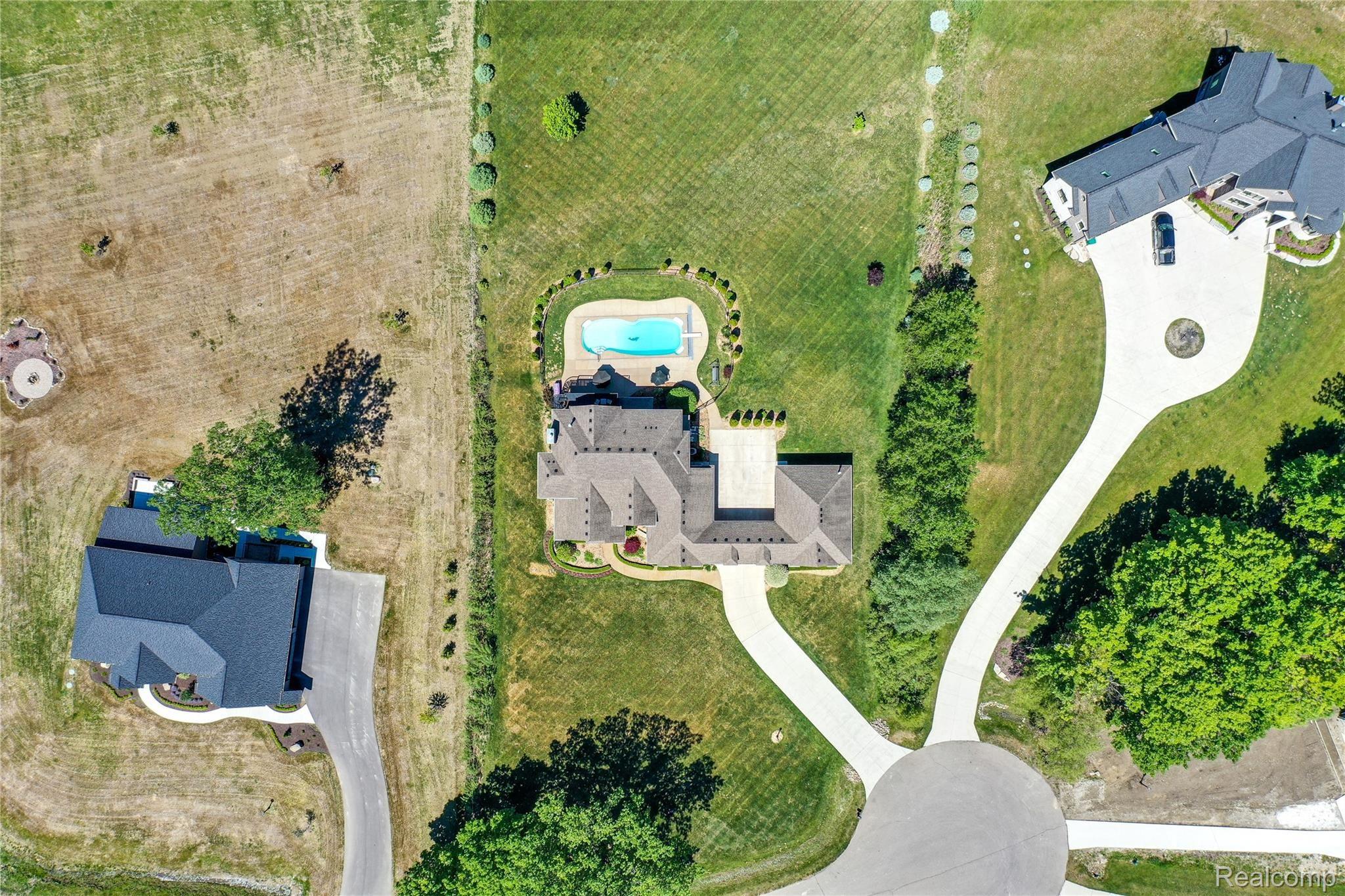 79681 Tory Circle Romeo, MI 48065 - Photo 40 of 49 RobZ-50.jpg