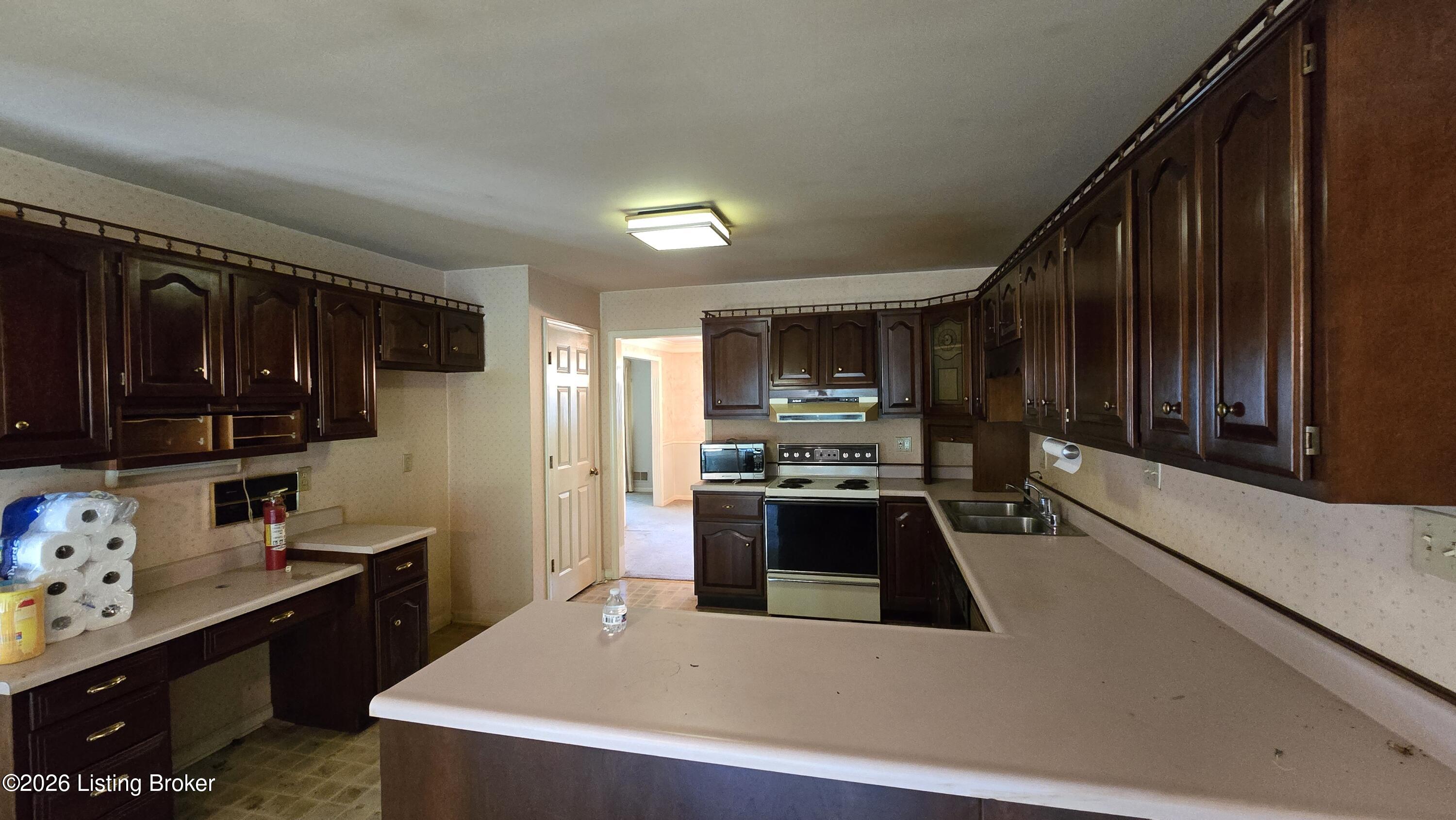 2121 Long Run Road Louisville, KY 40245 - Photo 15 of 42 20260716_142158