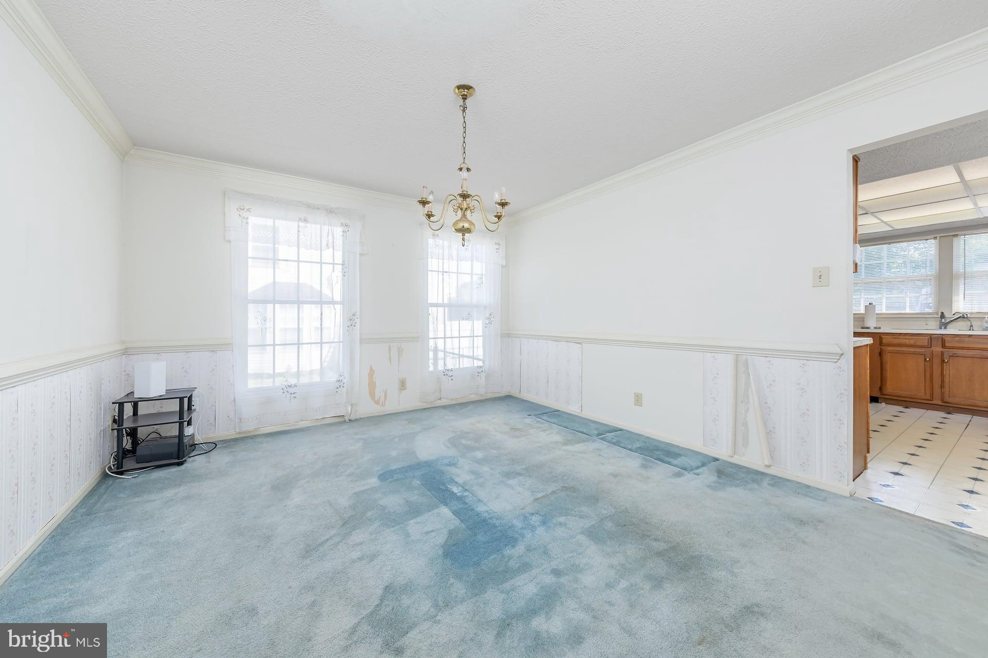 1132 Falkirk Road Williamstown, NJ 08094 - Photo 5 of 23 Dining Room