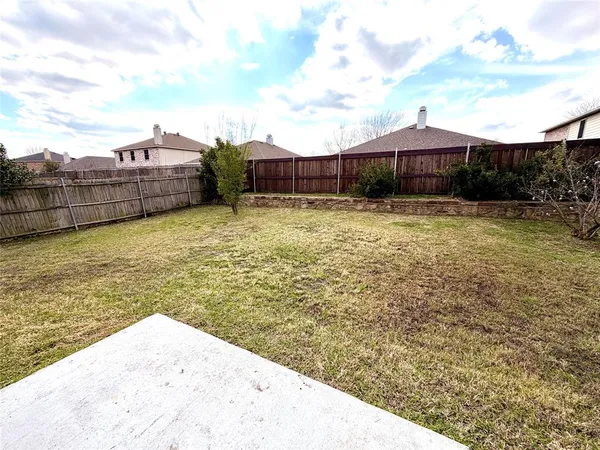 $2,150 | 607 Pickwick Lane, Wylie, TX 75098