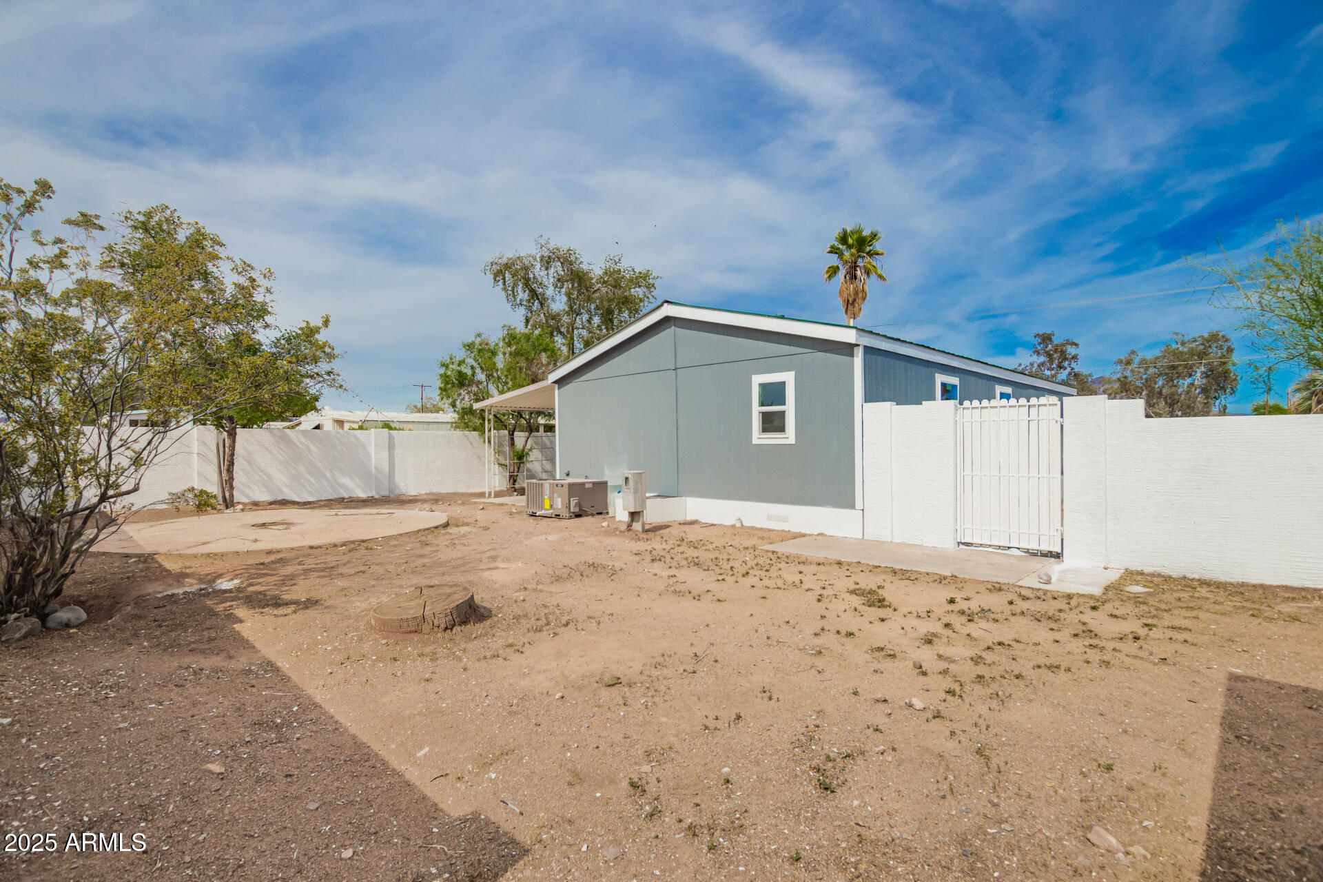 2388 South Vista Road Apache Junction, AZ 85119 - Photo 30 of 34 a view of a house with a snow on the road