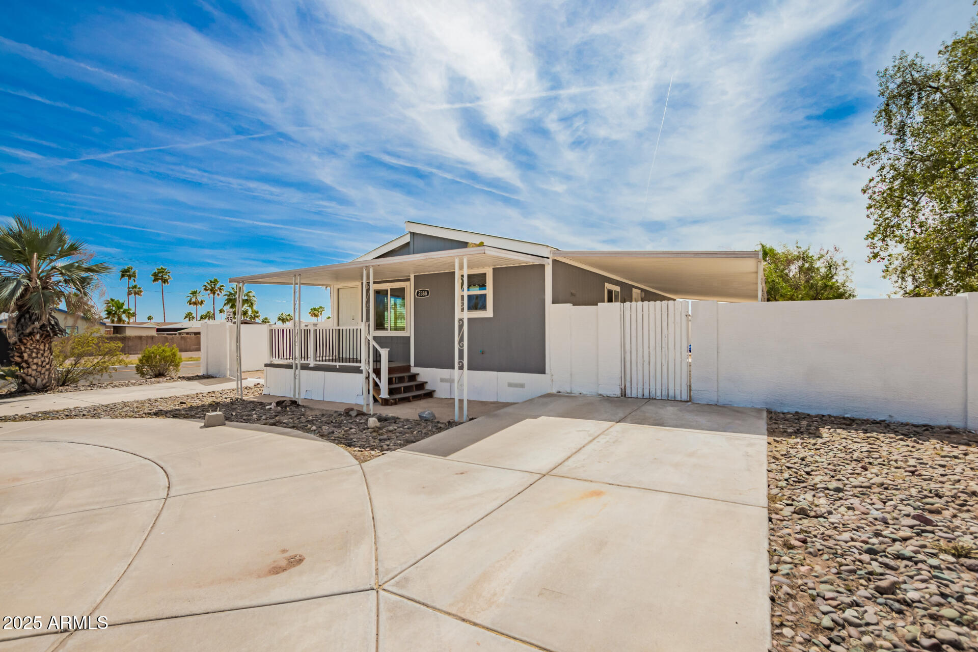 2388 South Vista Road Apache Junction, AZ 85119 - Photo 5 of 34 a view of a backyard with sitting area