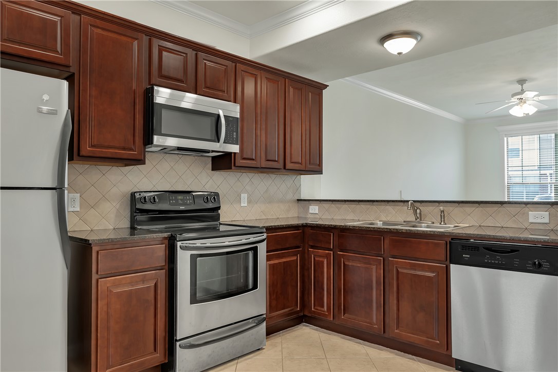 1000 Spring Loop, Unit 1507 College Station, TX 77840 - Photo 9 of 35