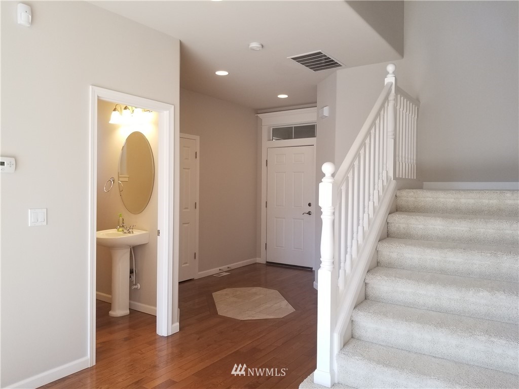 1706 236th Place Southwest Bothell, WA 98021 - Photo 2 of 20