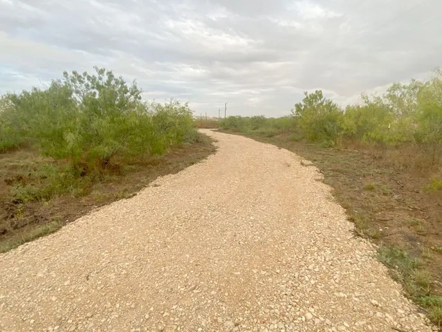 $850,000 | 7300 Niederwald Strasse, Unit A, Kyle, TX 78640