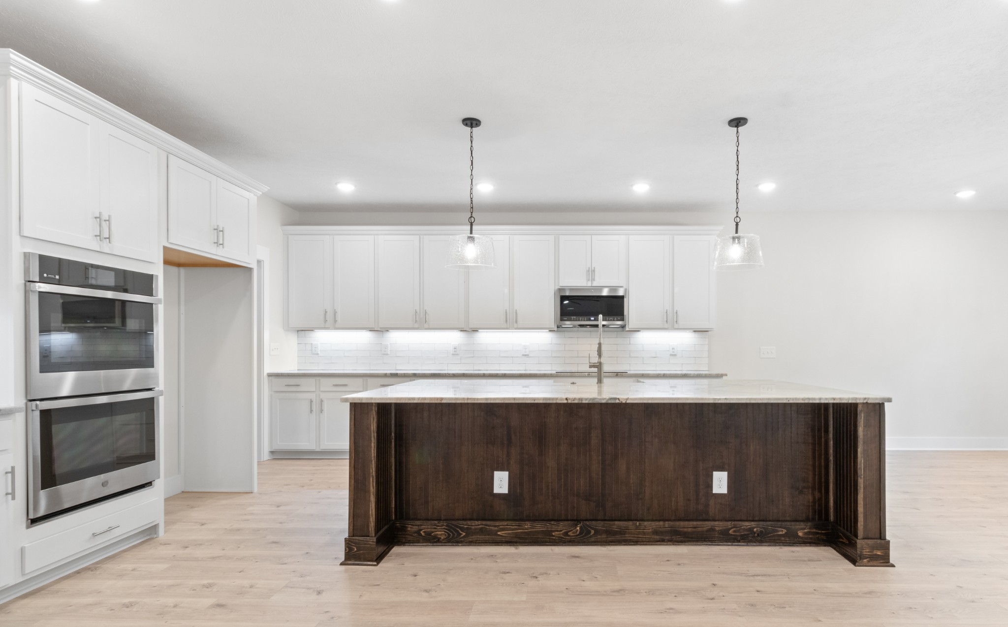 1757 Powell Road Clarksville, TN 37043 - Photo 12 of 49 Gallery Image 12