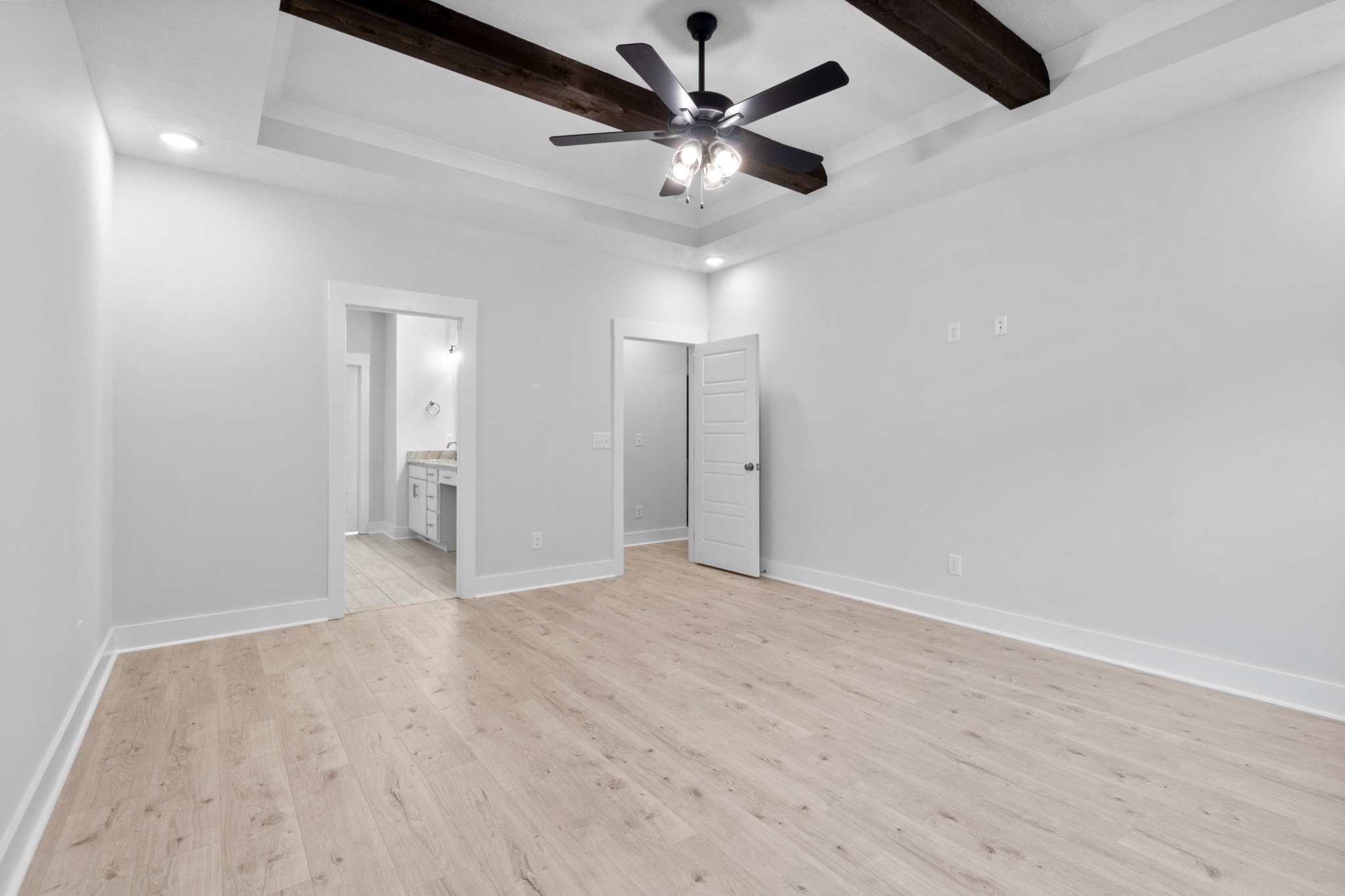 1757 Powell Road Clarksville, TN 37043 - Photo 24 of 49 Gallery Image 24