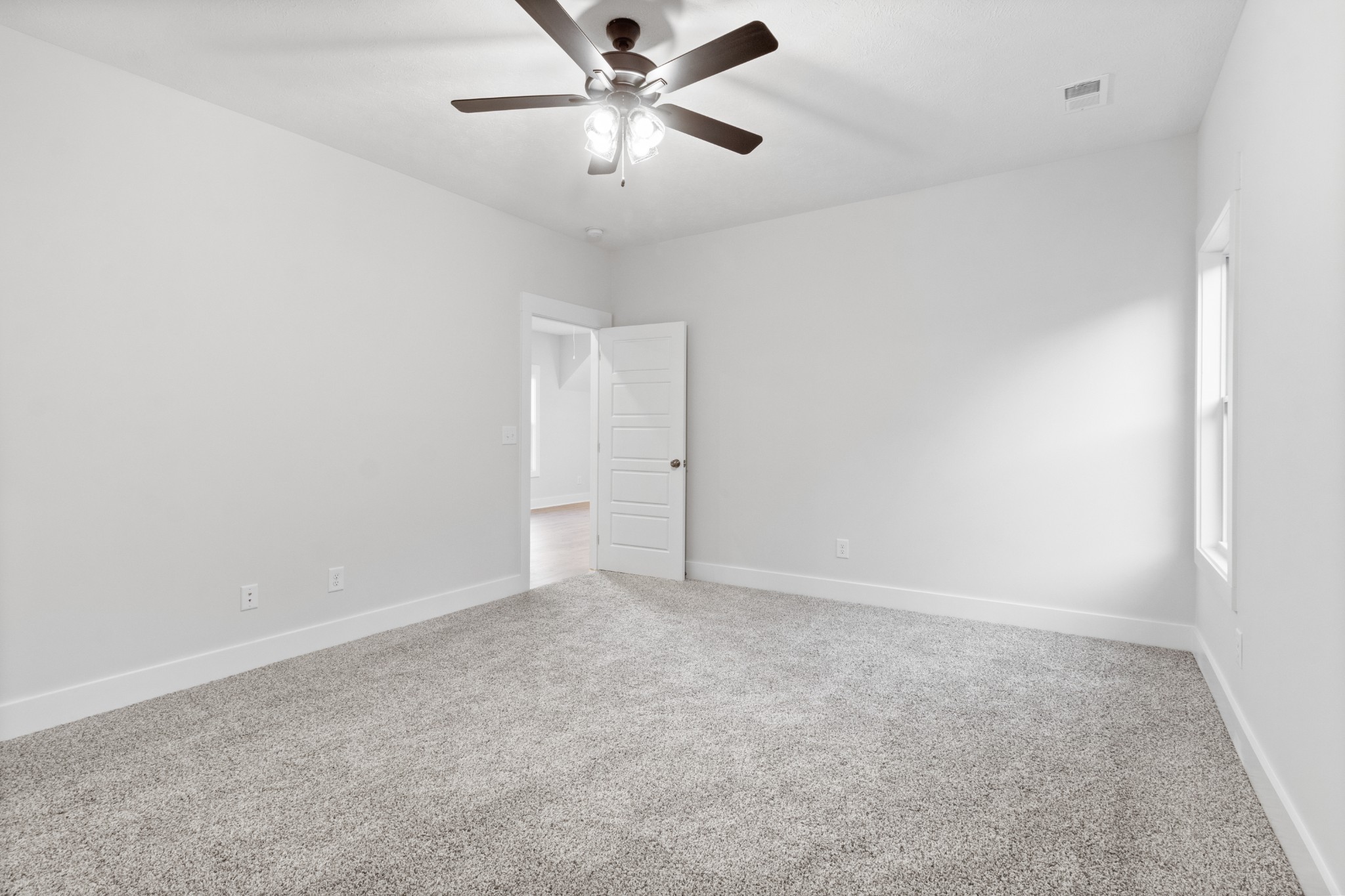 1757 Powell Road Clarksville, TN 37043 - Photo 35 of 49 Gallery Image 35