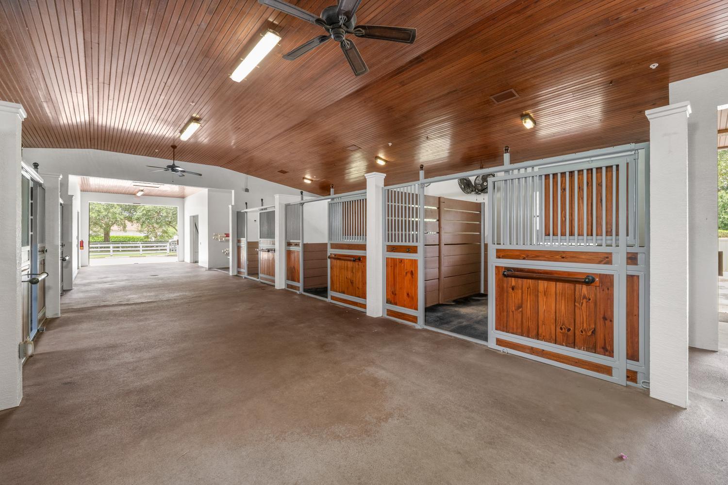 3454 Grand Prix Farms Road Wellington, FL 33414 - Photo 23 of 44 080-031-DSC 5210-1500x1000
