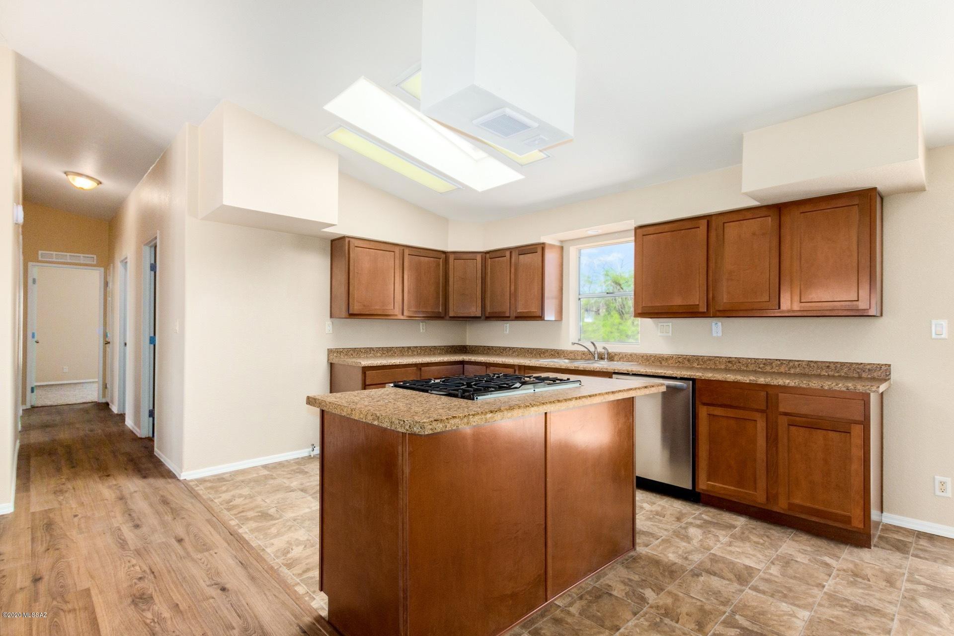 6098 North Van Ark Road Tucson, AZ 85743 - Photo 6 of 14