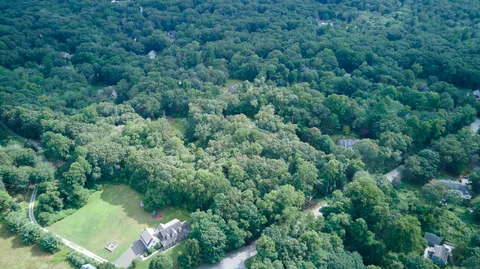 $150,000 | 86 Bushy Hill Road, Essex, CT 06442