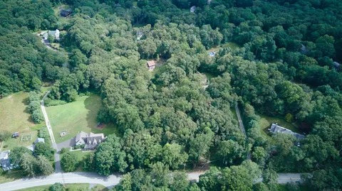 $150,000 | 86 Bushy Hill Road, Essex, CT 06442