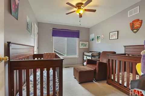$535,000 | 2050 Colchester Avenue, Hoffman Estates, IL 60192