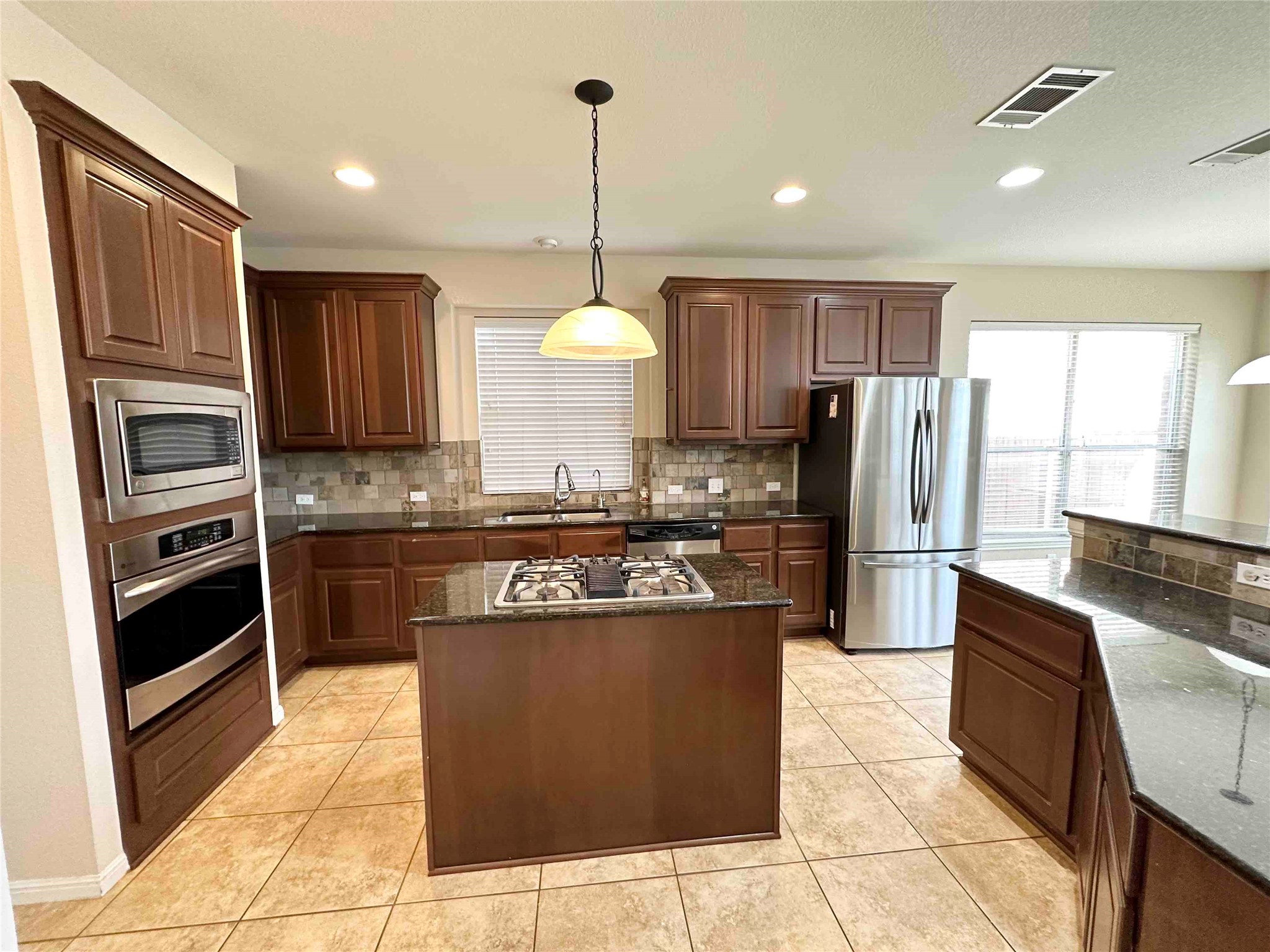 2013 Nelson Ranch Loop Cedar Park, TX 78613 - Photo 7 of 19 Gallery Image 7