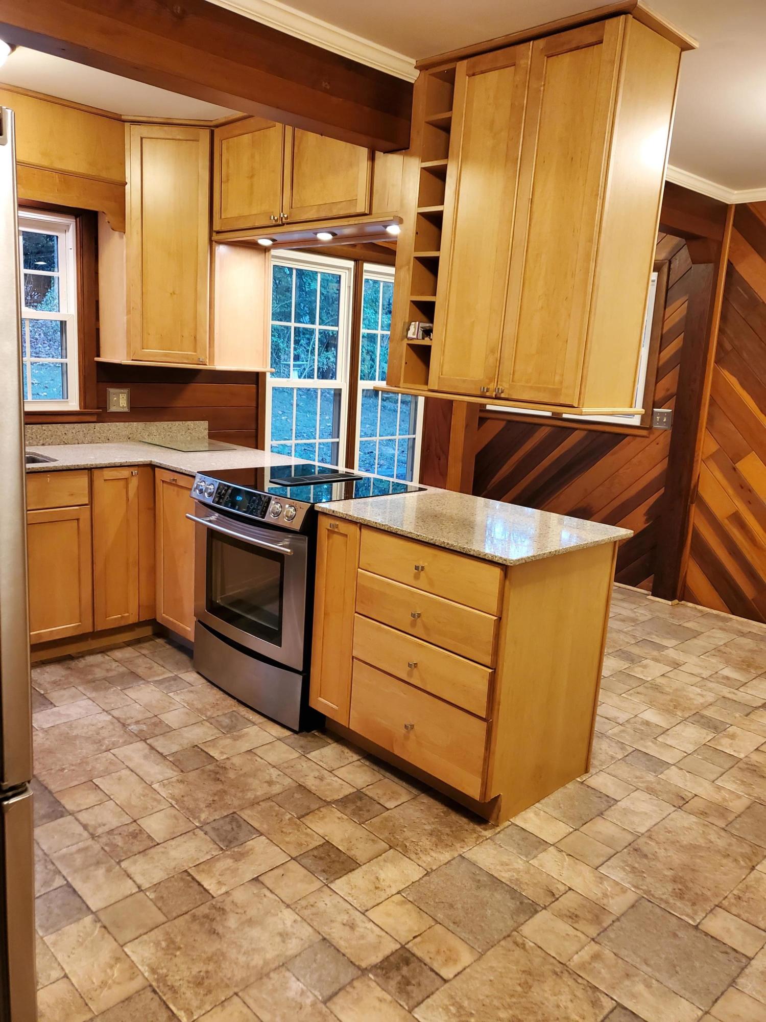 208 Maple Loop Road Knoxville, TN 37920 - Photo 14 of 22 20191013_184708