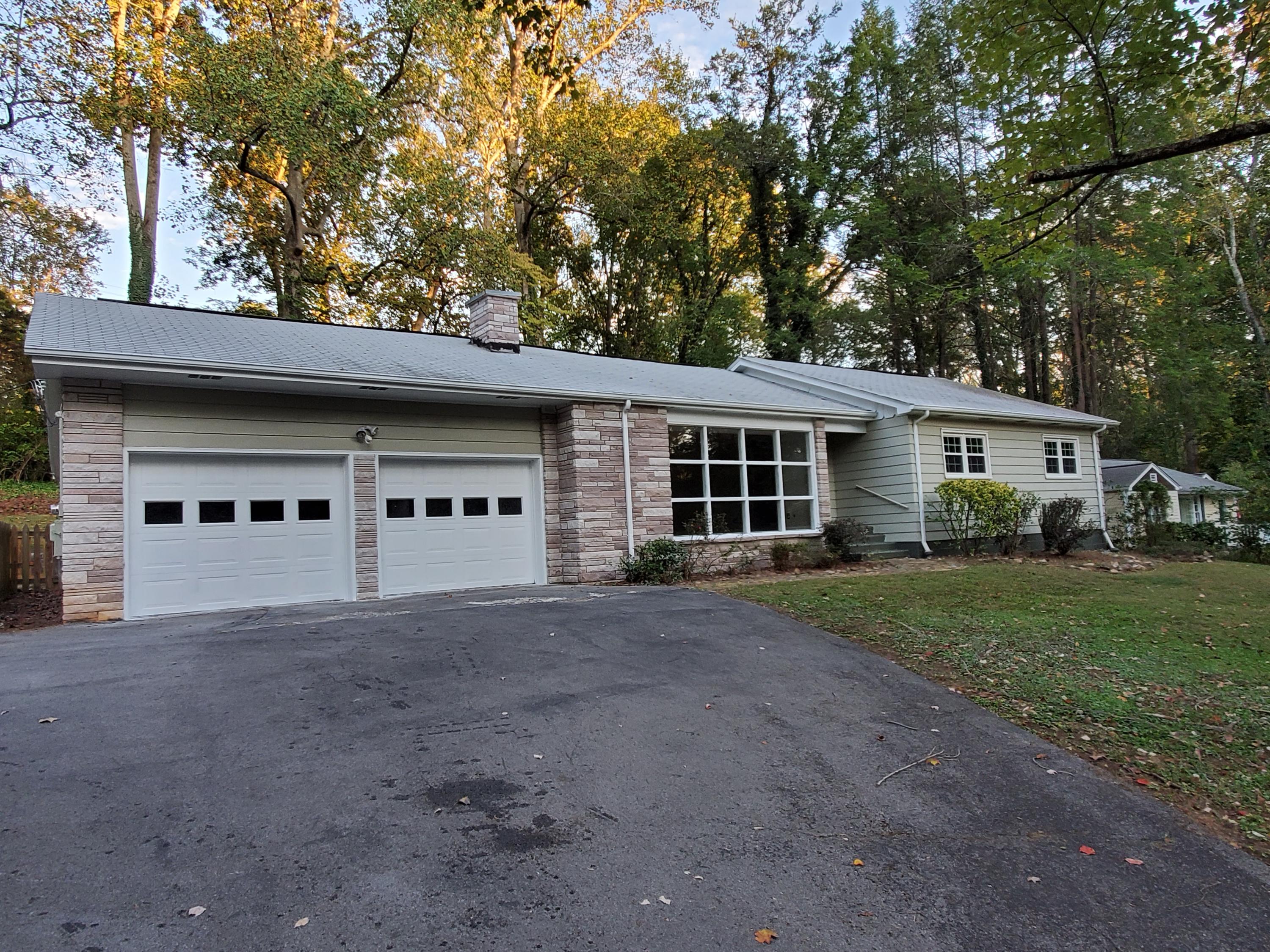 208 Maple Loop Road Knoxville, TN 37920 - Photo 18 of 22 20191013_183716