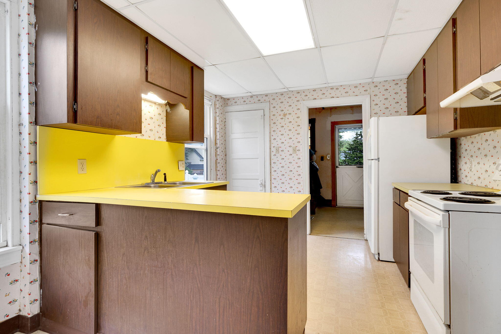 42 Savoy Street Portland, ME 04103 - Photo 5 of 29 42Savoy-5