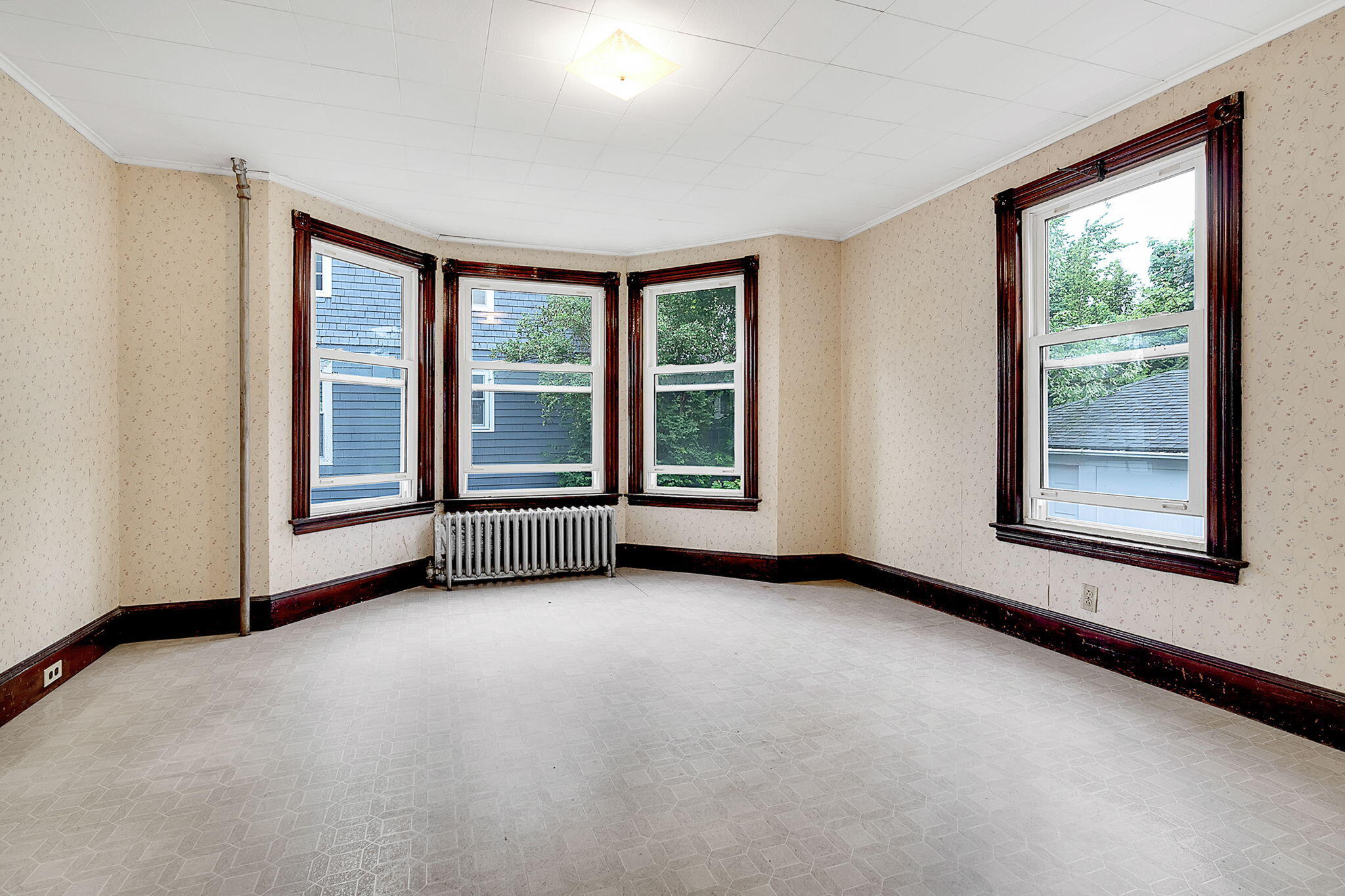 42 Savoy Street Portland, ME 04103 - Photo 6 of 29 42Savoy-7