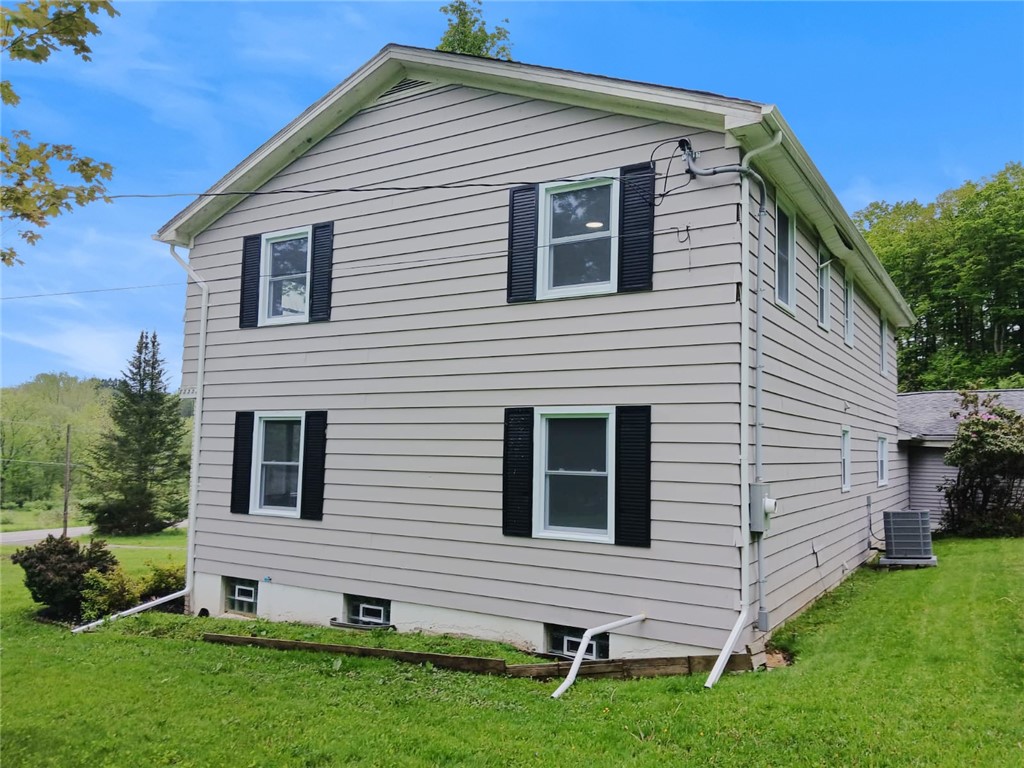 8688 Hayes Hollow Road Colden, NY 14033 - Photo 3 of 44