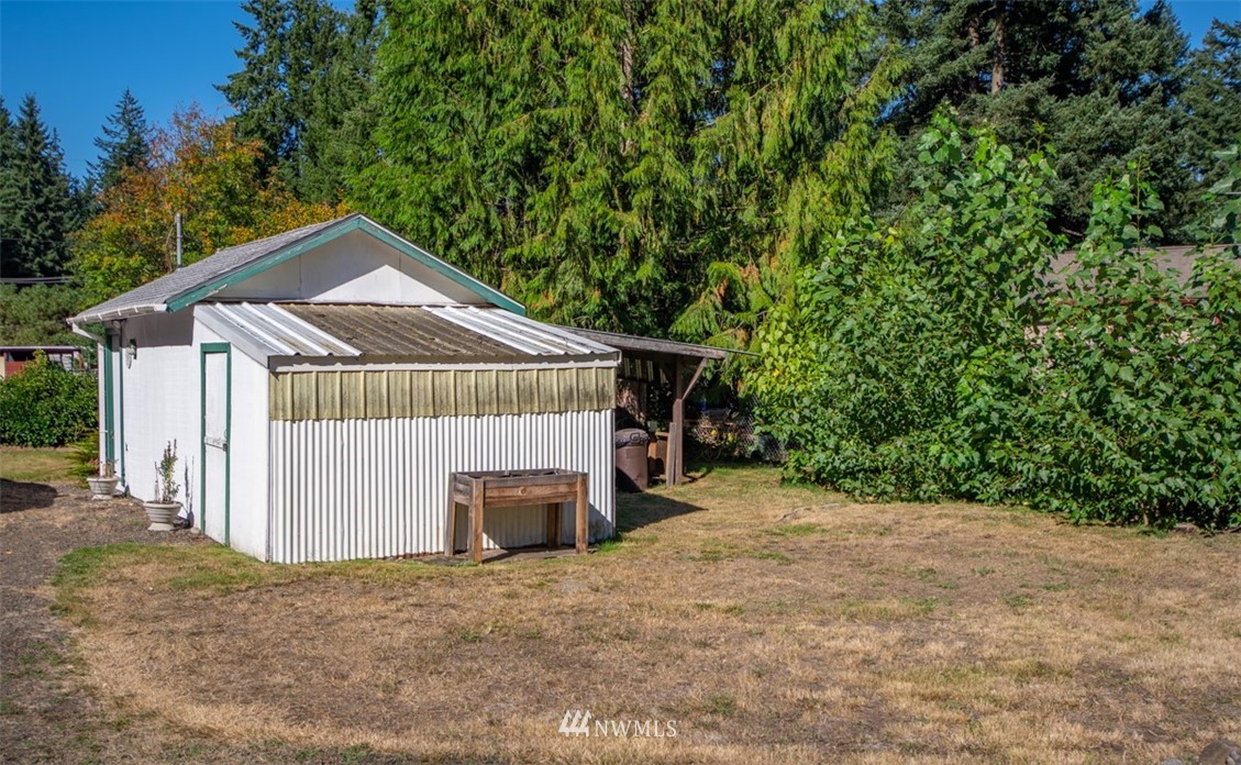 8017 176th Avenue Southwest Rochester, WA 98579 - Photo 17 of 21