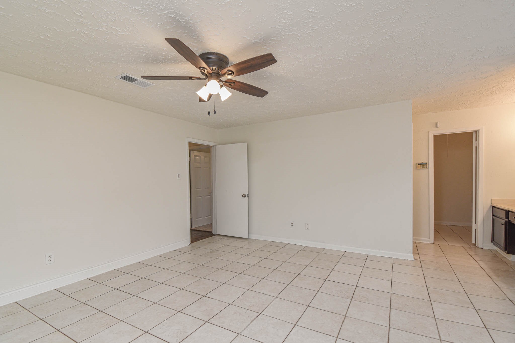 16126 New Field Drive Houston, TX 77082 - Photo 13 of 23