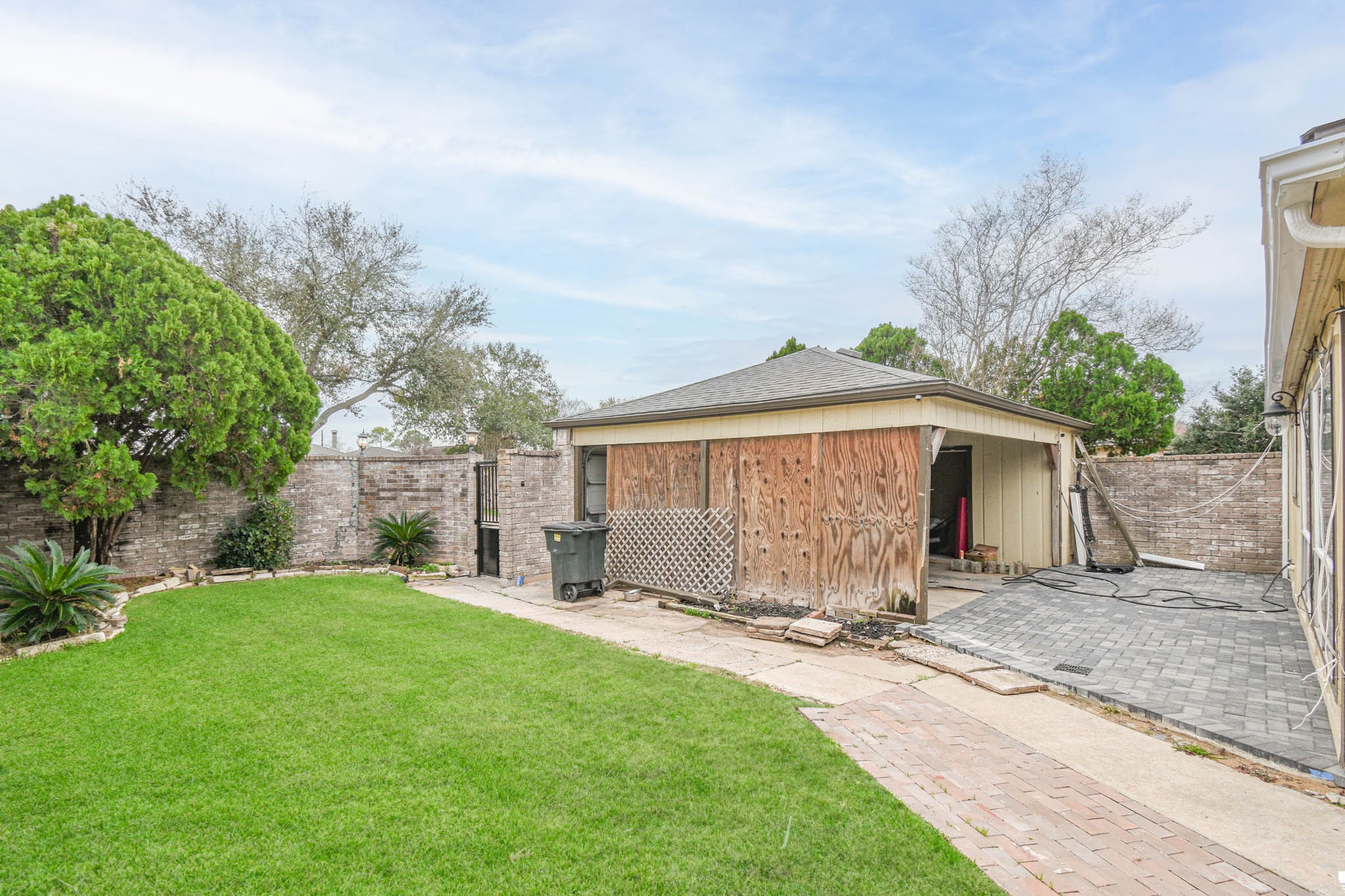 16126 New Field Drive Houston, TX 77082 - Photo 20 of 23