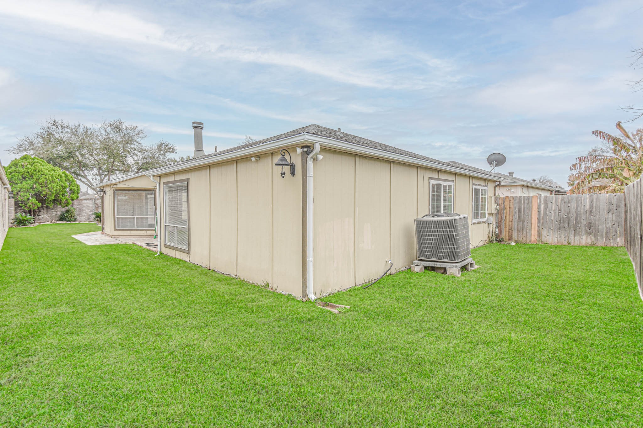 16126 New Field Drive Houston, TX 77082 - Photo 22 of 23