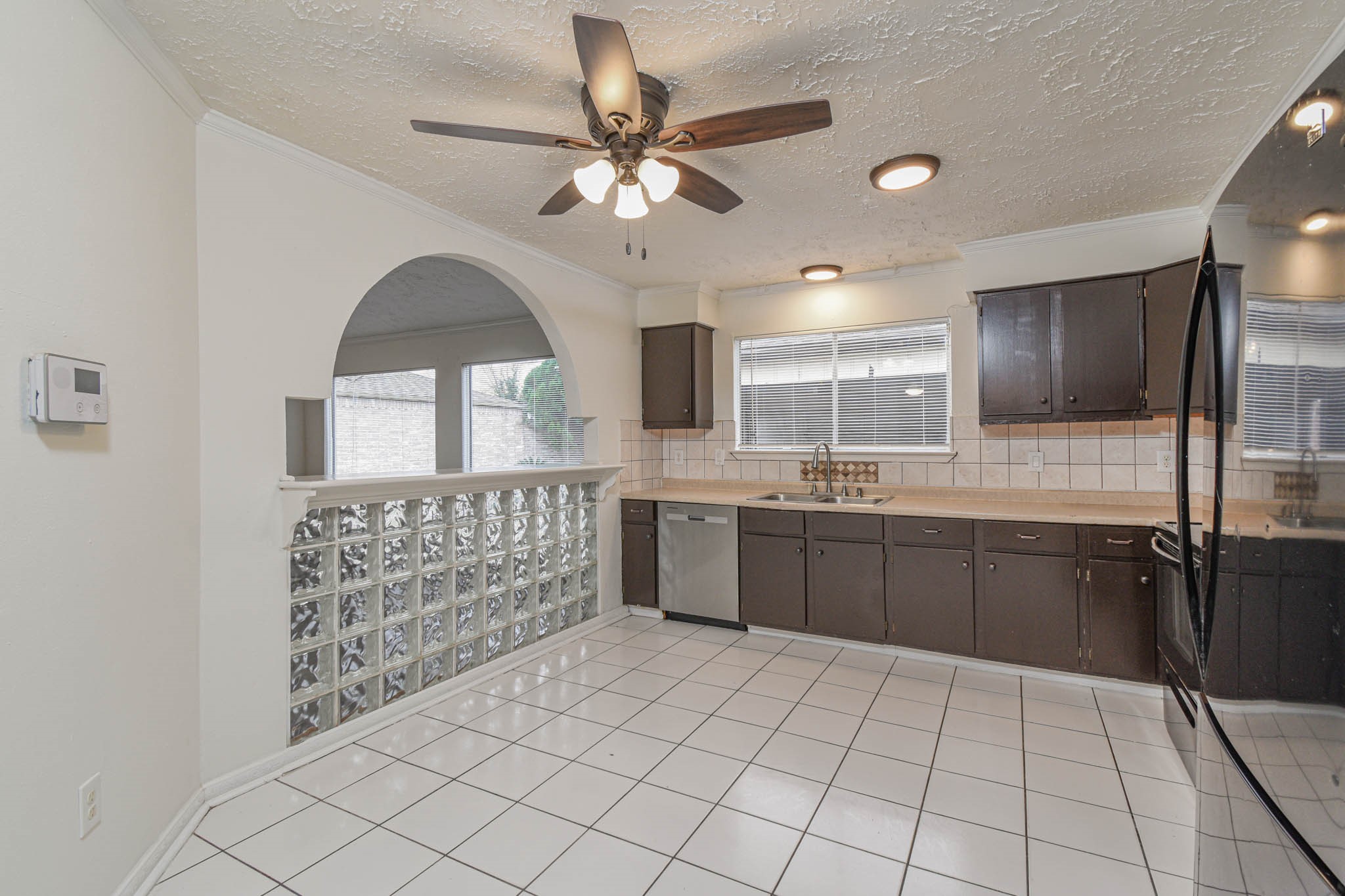 16126 New Field Drive Houston, TX 77082 - Photo 4 of 23