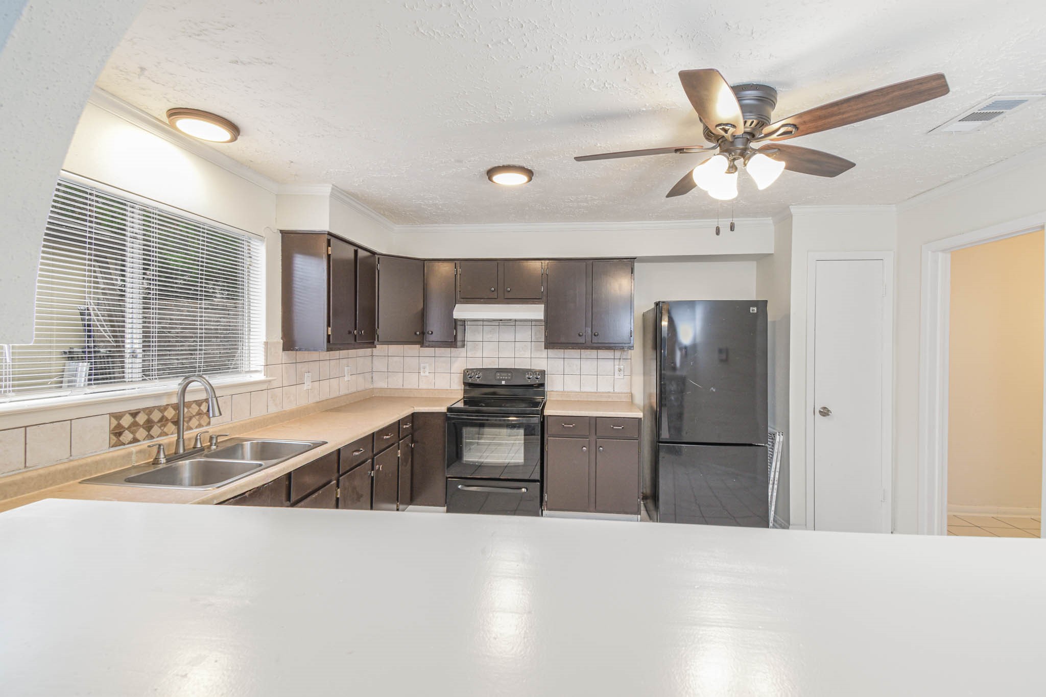 16126 New Field Drive Houston, TX 77082 - Photo 6 of 23