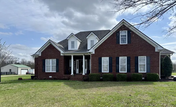 $999,999 | 2575 Mt Vernon Road, Chapel Hill, TN 37034