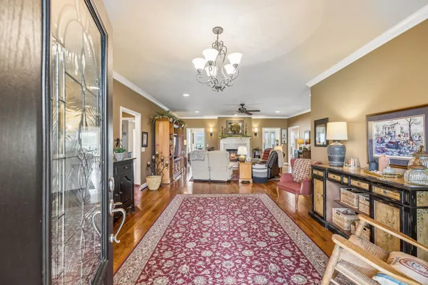 $999,999 | 2575 Mt Vernon Road, Chapel Hill, TN 37034