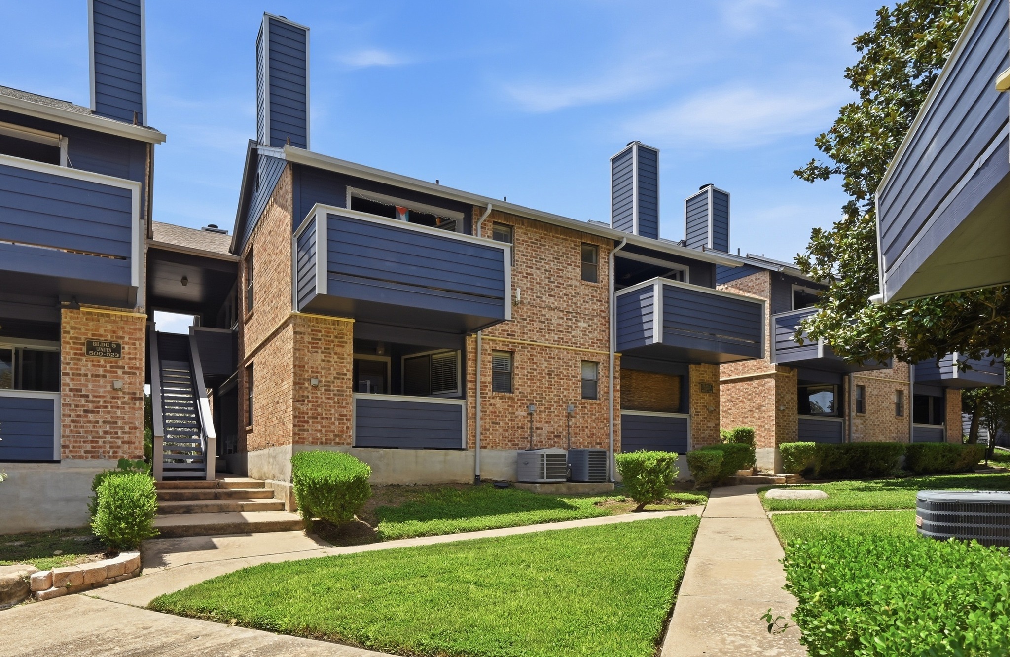 2500 Burleson Road, Unit 402 Austin, TX 78741 - Photo 1 of 21