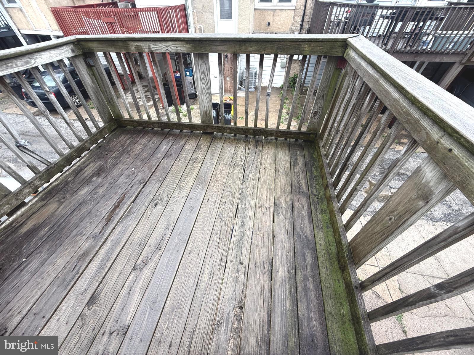 549 Littlecroft Road Upper Darby, PA 19082 - Photo 24 of 26 Back Deck