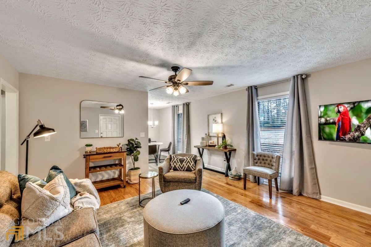 210 Booth Road Southwest, Unit B Marietta, GA 30008 - Photo 4 of 25 Gallery Image 4