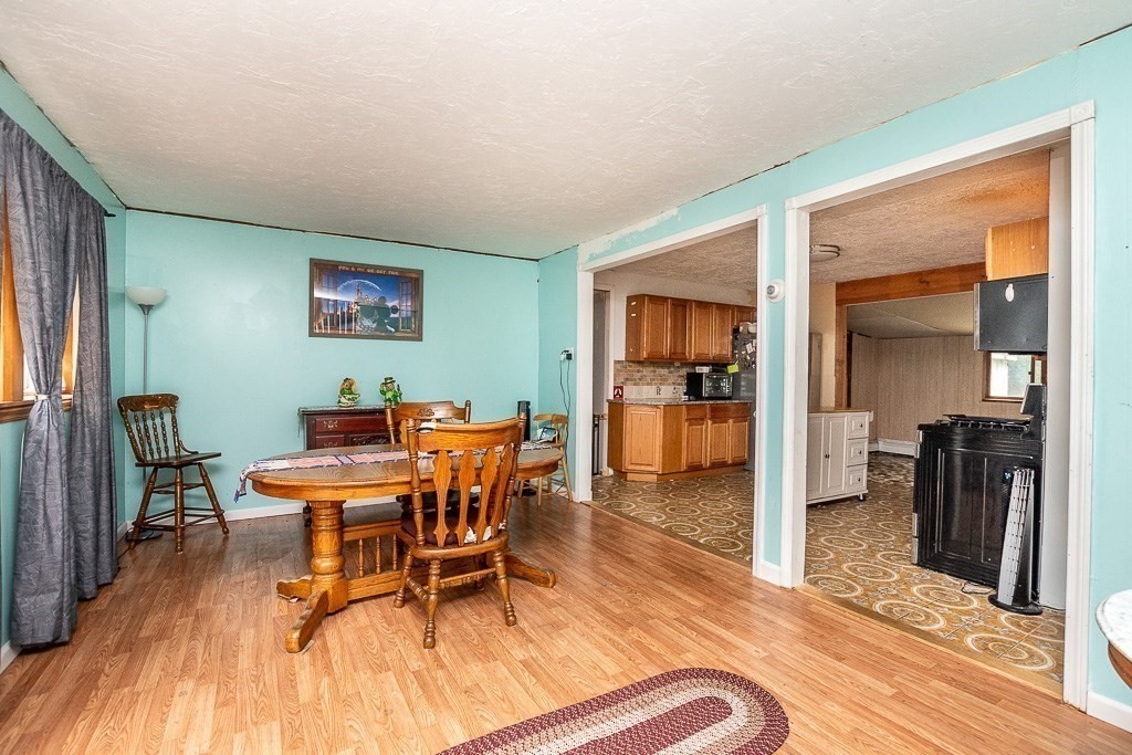 34 Faxon Road Stoughton, MA 02072 - Photo 8 of 33 Gallery Image 8