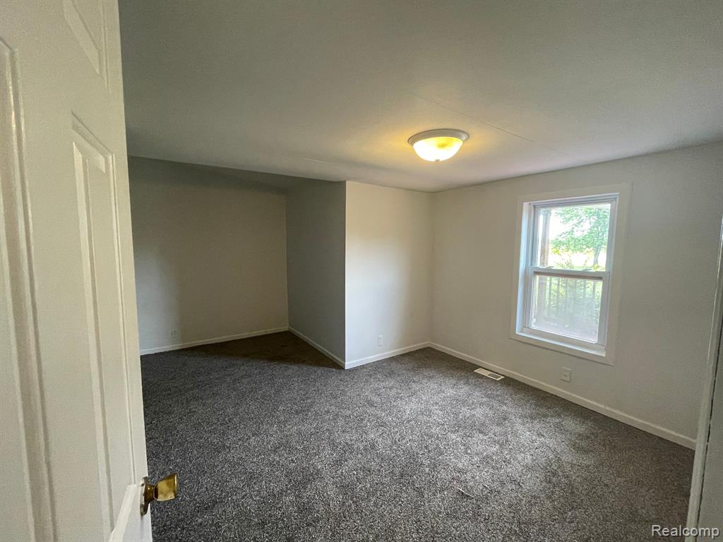 6108 Oliver Road Fostoria, MI 48435 - Photo 21 of 32