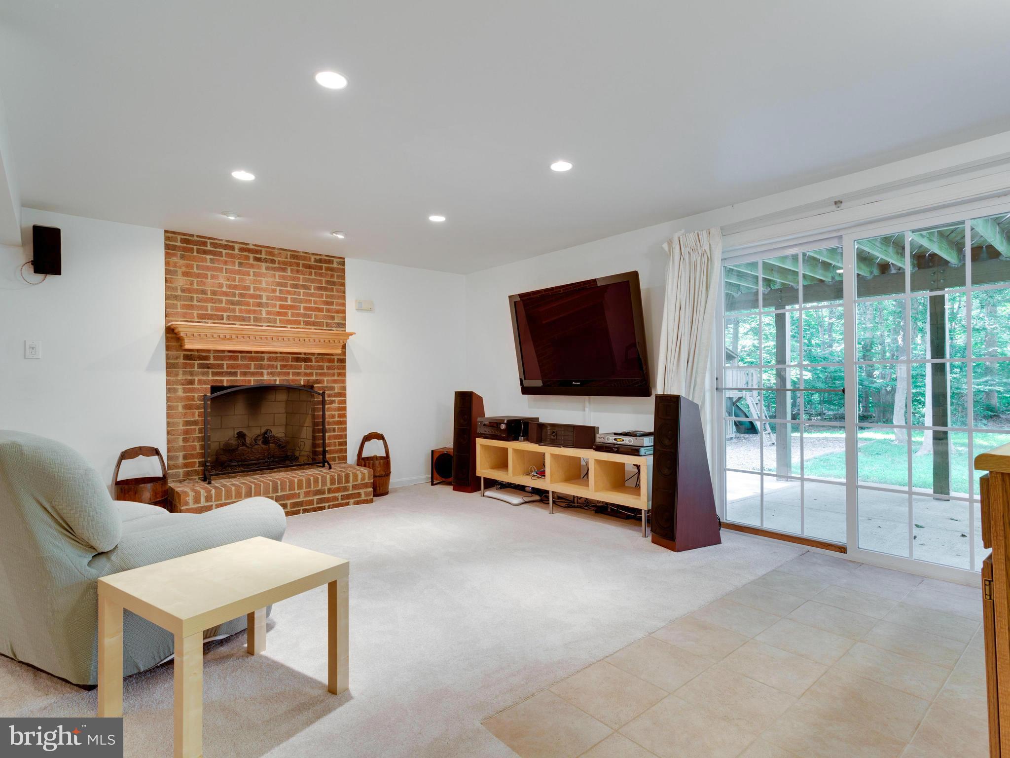 7708 Wilbur Court Springfield, VA 22153 - Photo 21 of 30 Interior (General)