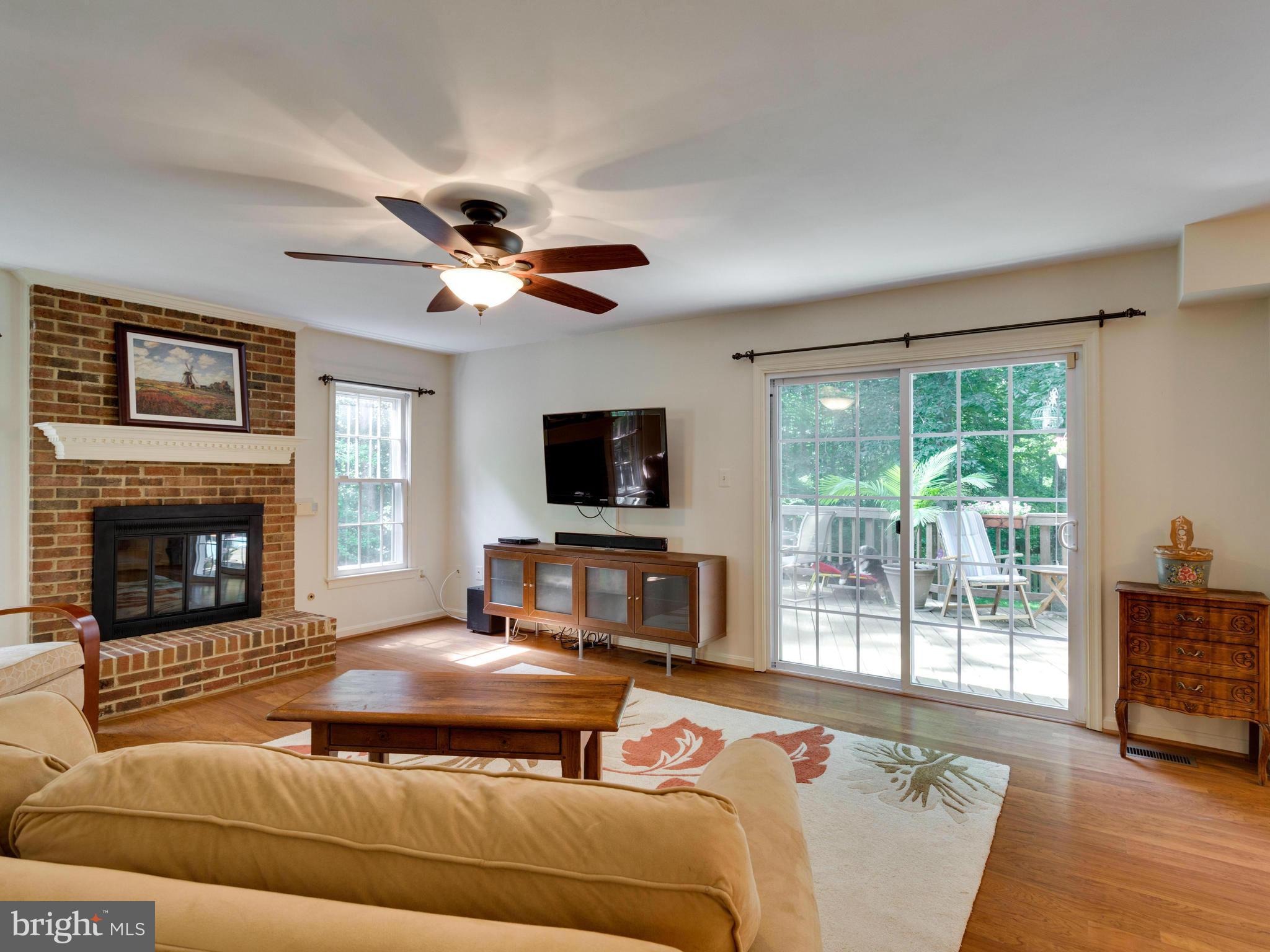 7708 Wilbur Court Springfield, VA 22153 - Photo 6 of 30 Family Room