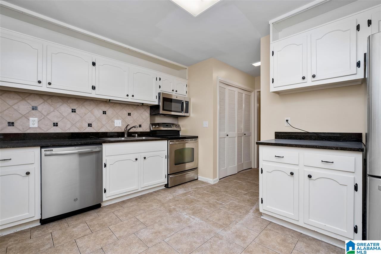 4347 Little River Road Birmingham, AL 35213 - Photo 7 of 25